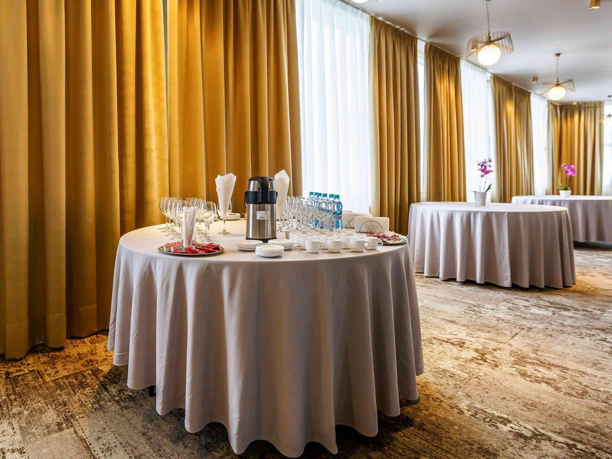 Mercure Galati Centrum Extérieur photo